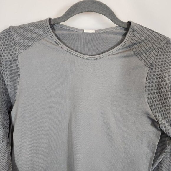 NWT FableticsSync Seamless Long-Sleeve Top II in Steel Gray Size Small - Picture 4 of 7